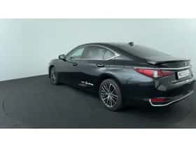 Lexus ES (2024) thumbnail 3