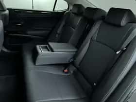 Lexus ES (2024) thumbnail 25