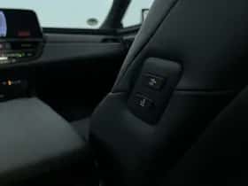 Lexus ES (2024) thumbnail 35