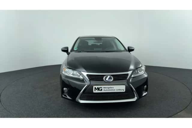 Lexus CT (2015) thumbnail 8