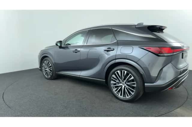 Lexus RX (2023) thumbnail 3