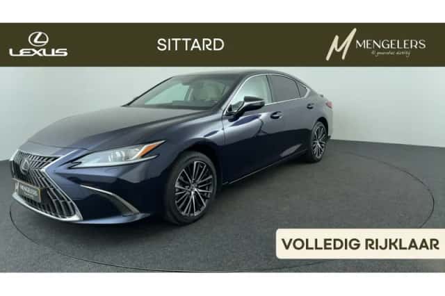 Lexus ES (2026) thumbnail 1