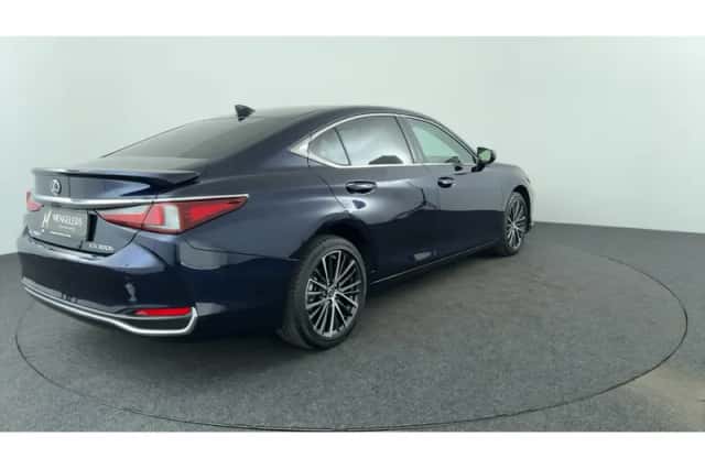 Lexus ES (2026) thumbnail 5