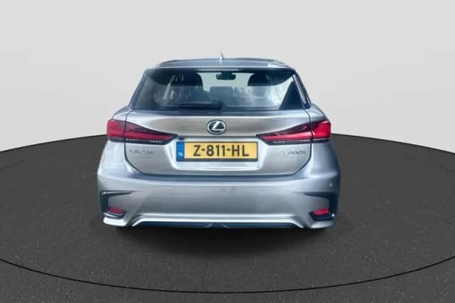Lexus CT (2018) thumbnail 6
