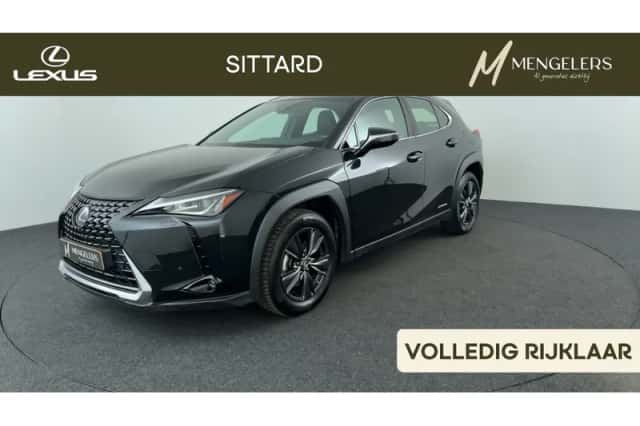 Lexus UX (2020) thumbnail 1