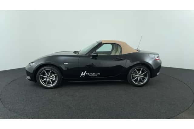 Mazda MX-5 (2025) thumbnail 2