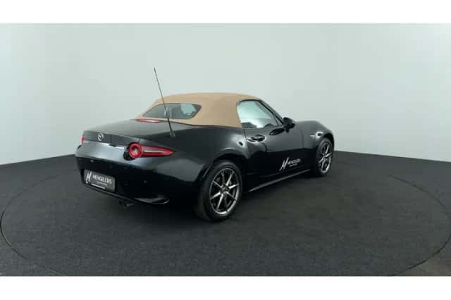 Mazda MX-5 (2025) thumbnail 5