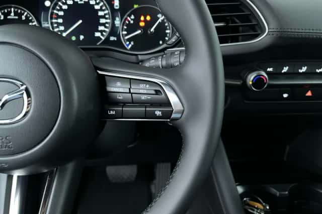 Mazda 3 (2025) thumbnail 16