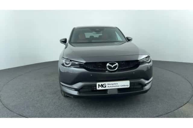 Mazda MX-30 (2025) thumbnail 8
