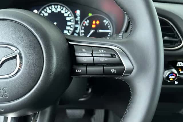 Mazda CX-30 (2025) thumbnail 16