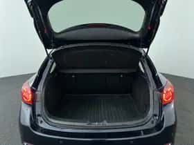 Mazda 3 (2018) thumbnail 26