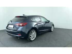 Mazda 3 (2018) thumbnail 5