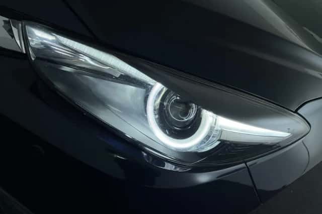Mazda 3 (2018) thumbnail 9