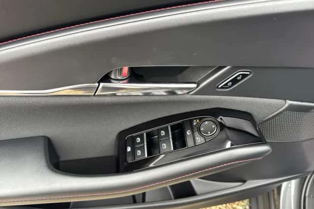 Mazda CX-30 (2025) thumbnail 18