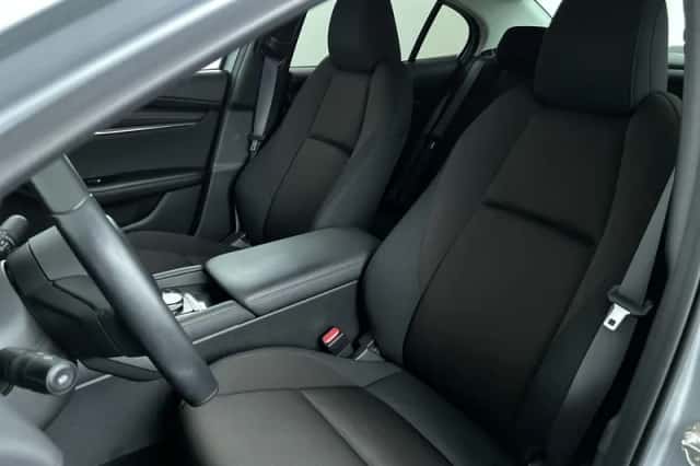 Mazda 3 (2022) thumbnail 11