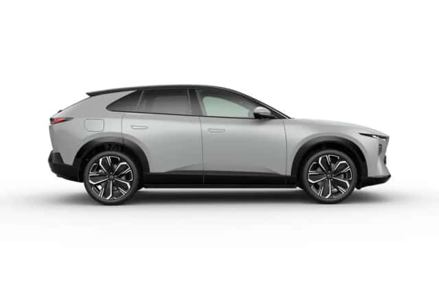 Mazda CX-6e (2026) thumbnail 4
