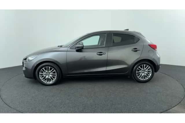 Mazda 2 (2024) thumbnail 2
