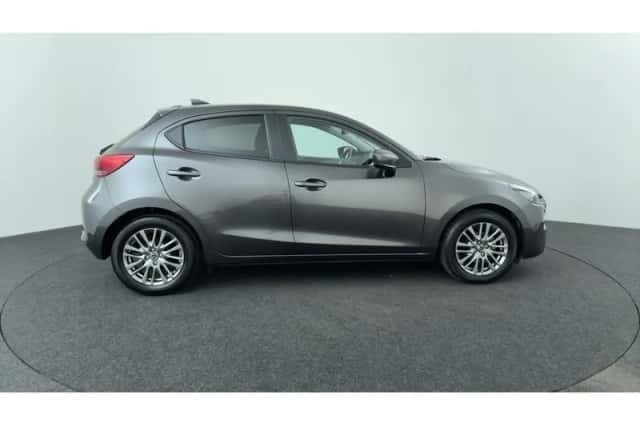 Mazda 2 (2024) thumbnail 6