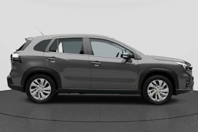 Suzuki S-Cross (2025) thumbnail 6