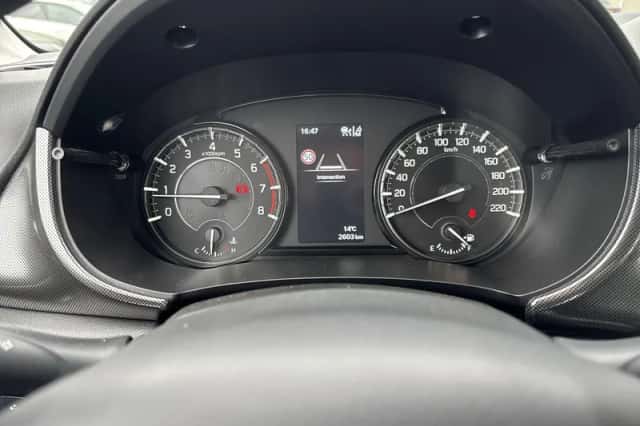 Suzuki Vitara (2025) thumbnail 9