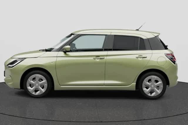 Suzuki Swift (2025) thumbnail 2