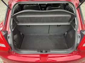 Suzuki Swift (2019) thumbnail 22