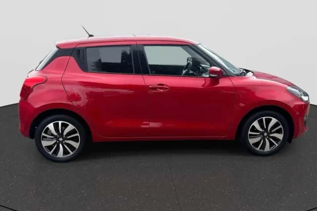 Suzuki Swift (2019) thumbnail 9