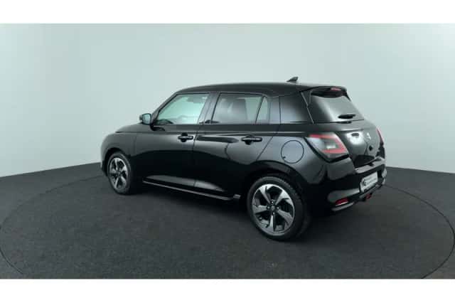 Suzuki Swift (2025) thumbnail 3