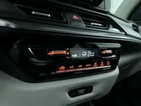 Suzuki Swift (2025) thumbnail 21
