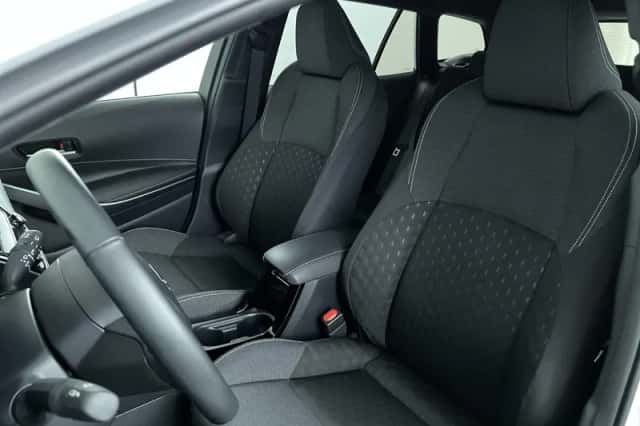Suzuki Swace (2025) thumbnail 11