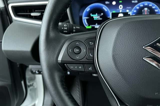 Suzuki Swace (2025) thumbnail 15