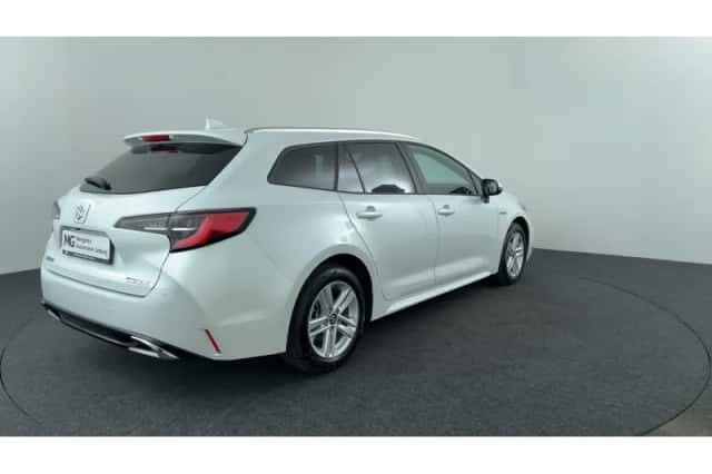 Suzuki Swace (2025) thumbnail 5