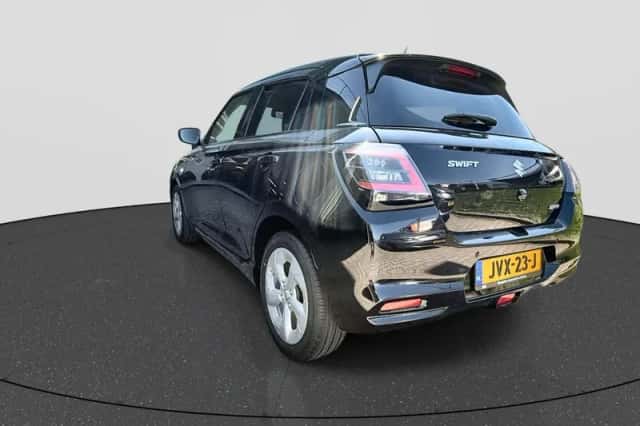 Suzuki Swift (2026) thumbnail 6