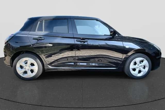 Suzuki Swift (2026) thumbnail 9