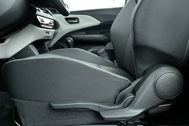 Suzuki Swift (2024) thumbnail 13