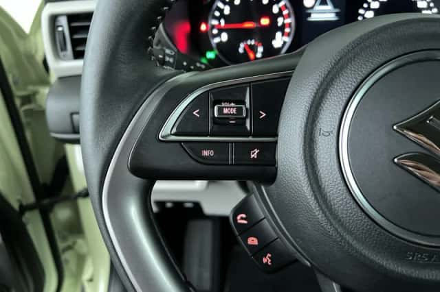Suzuki Swift (2024) thumbnail 15
