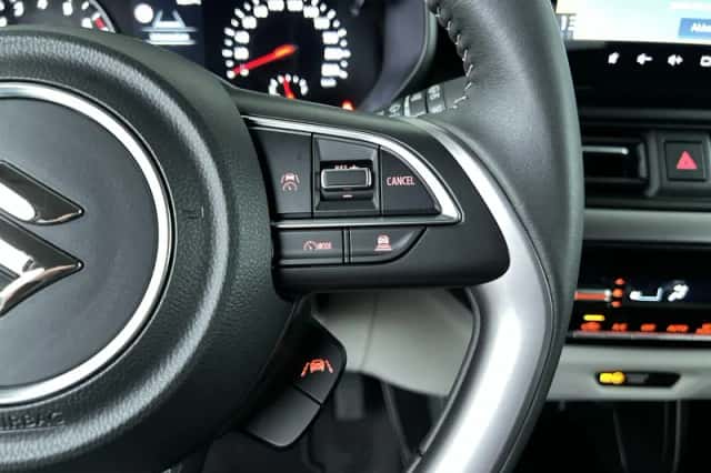 Suzuki Swift (2024) thumbnail 16