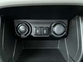 Suzuki Swift (2024) thumbnail 23