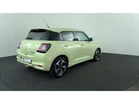 Suzuki Swift (2024) thumbnail 5