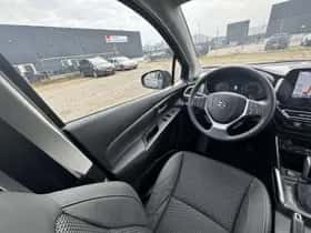 Suzuki S-Cross (2025) thumbnail 14