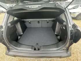 Suzuki S-Cross (2025) thumbnail 29