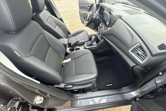 Suzuki S-Cross (2025) thumbnail 30