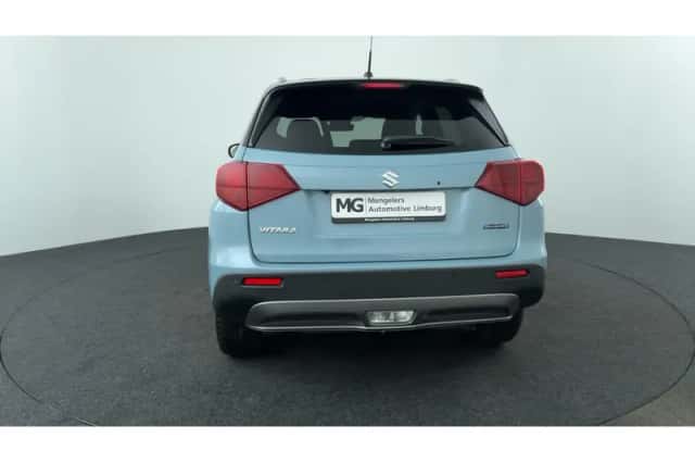 Suzuki Vitara (2024) thumbnail 4