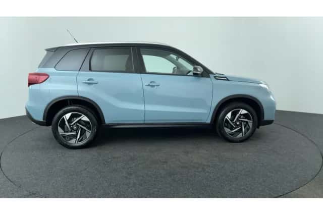 Suzuki Vitara (2024) thumbnail 6