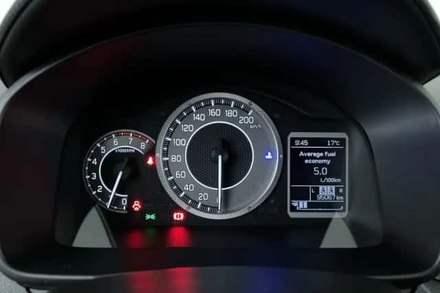 Suzuki Ignis (2022) thumbnail 16