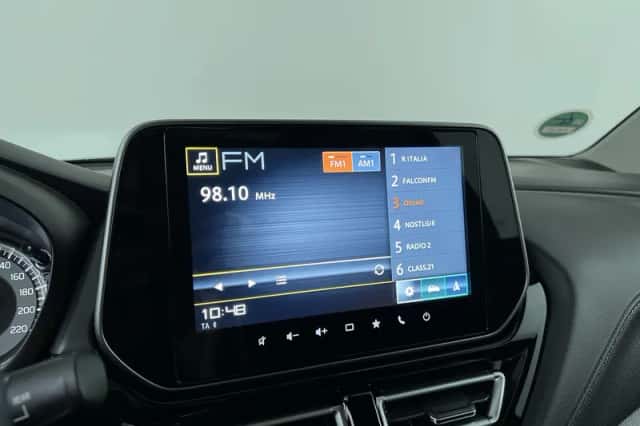 Suzuki S-Cross (2021) thumbnail 19