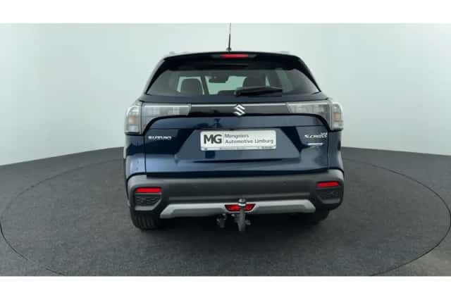 Suzuki S-Cross (2021) thumbnail 4