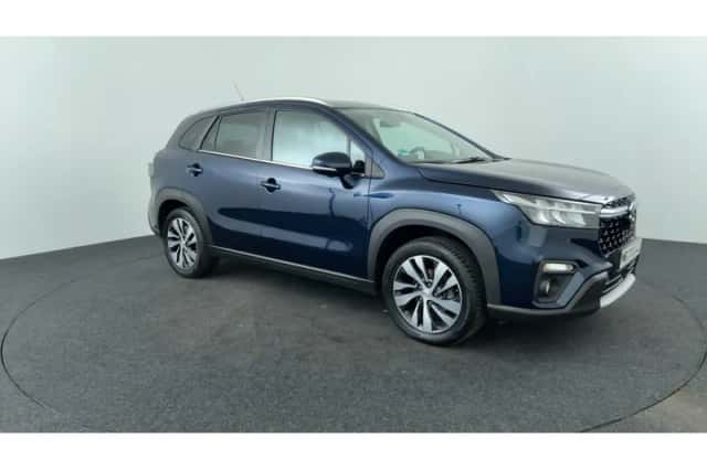Suzuki S-Cross (2021) thumbnail 7