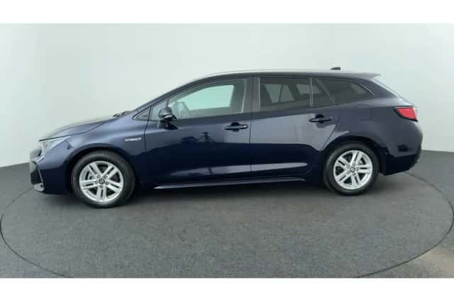 Suzuki Swace (2021) thumbnail 2