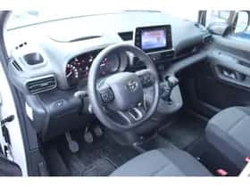 Toyota Proace (2023) thumbnail 7